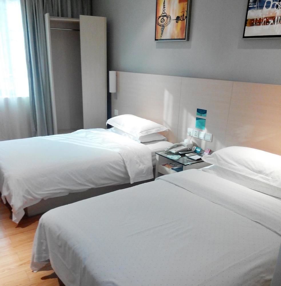 גווילין City Convenience Inn מראה חיצוני תמונה