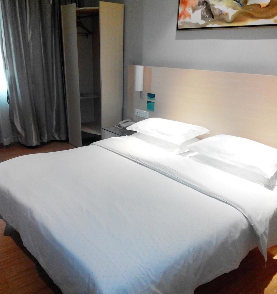 גווילין City Convenience Inn מראה חיצוני תמונה
